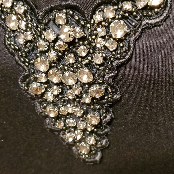 Premis dresses - Picture 3 of 5